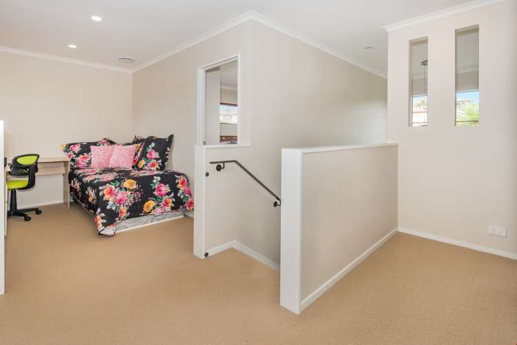 63 William Gamble Drive Greenhithe_17