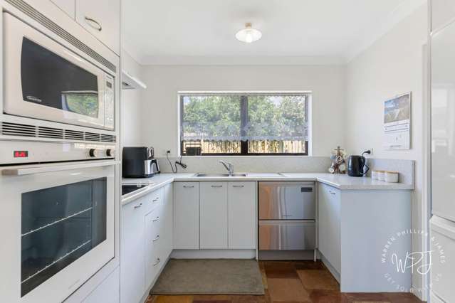 99 Rushgreen Avenue Pahurehure_1