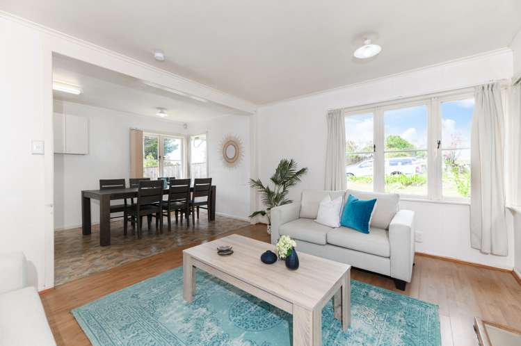 32 Vera Road Te Atatu South_10