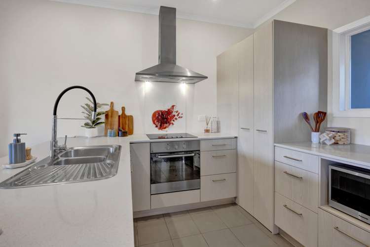 4/16 Ronald Street Strandon_12