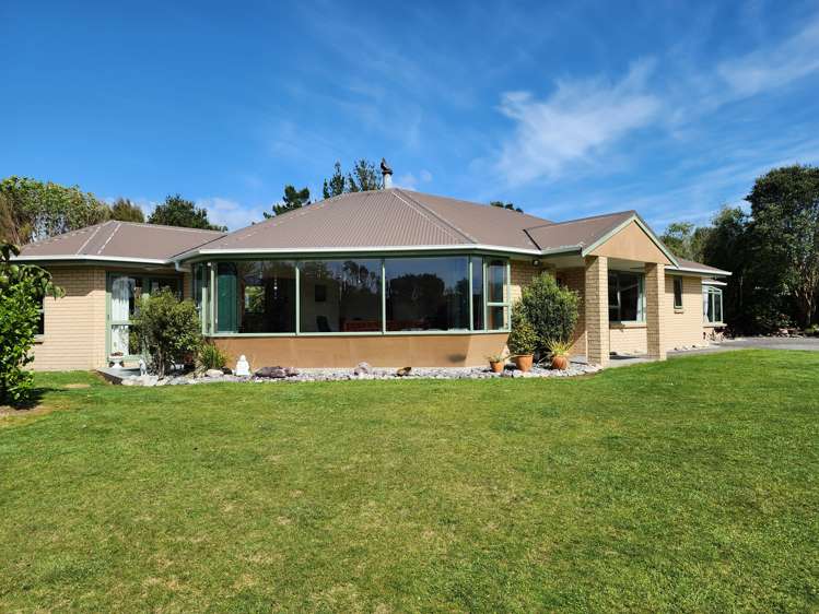 37 Kew Road Westport_19