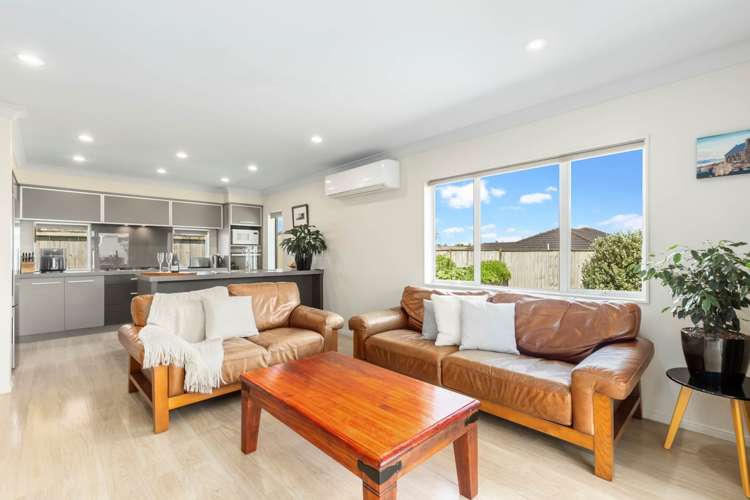 44 Hadley Wood Drive Wattle Downs_5