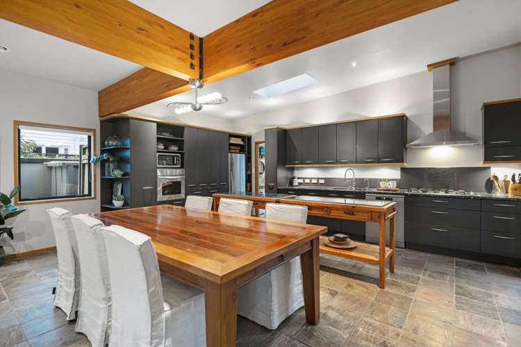 233 Omaha Drive Omaha_3