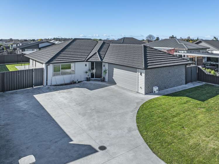 40 Arbuckle Road Frimley_1