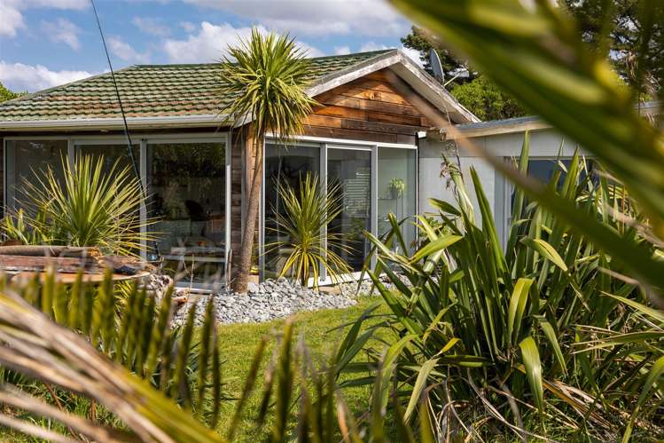 46 Rarangi Beach Road Rarangi_16