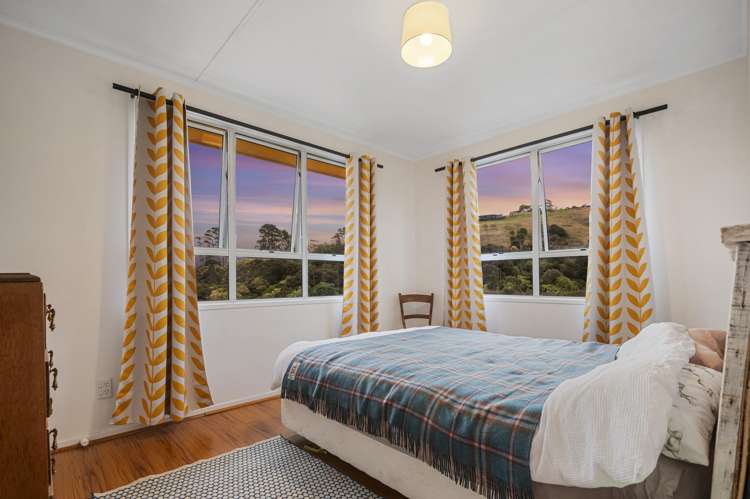 12 Te Toki Road Ostend_13