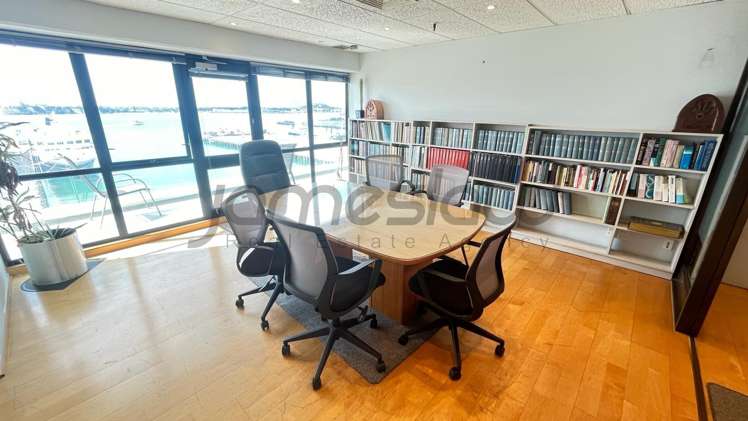 Level 8, Suite 8.02/152 Quay Street City Centre_7