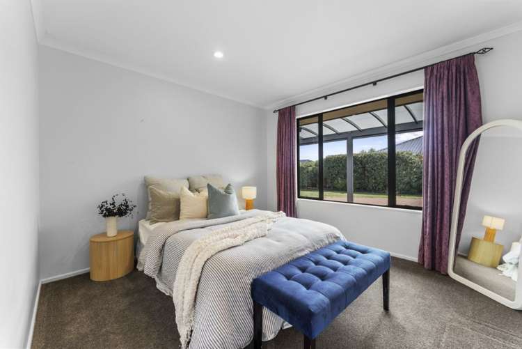 116 Aldinga Avenue Stoke_20