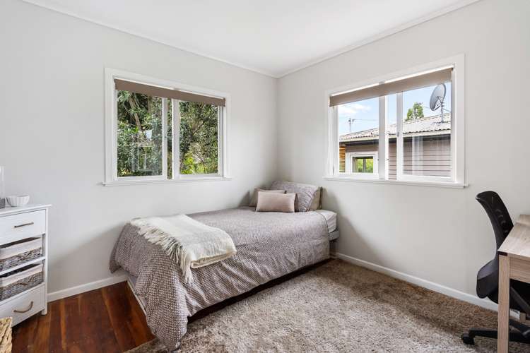 1/24 Lancaster Road Beach Haven_13