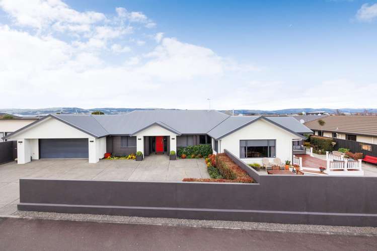 11 Majestic Way Kelvin Grove_18