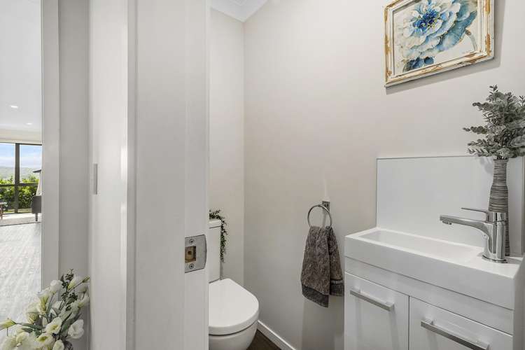 84 Endeavour Drive Whitby_19