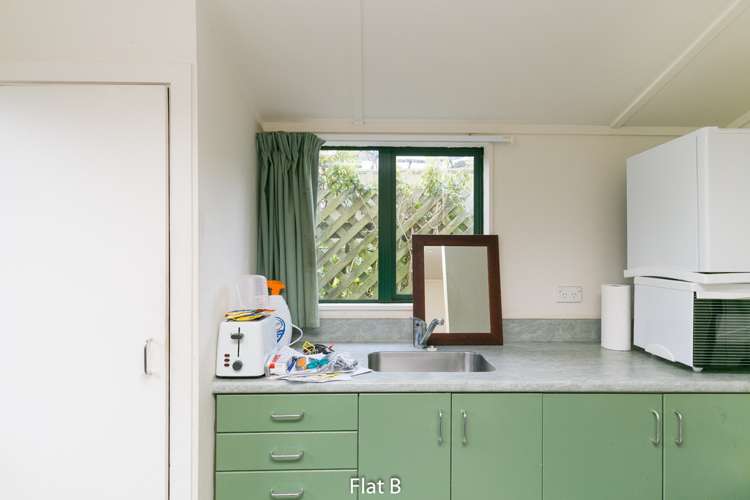 2a Westview Grove Miramar_13