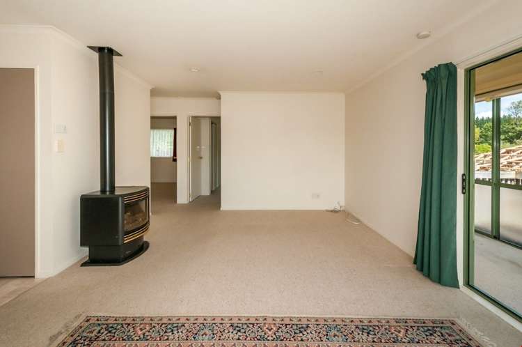 9 Applemoors Way Riverhead_11