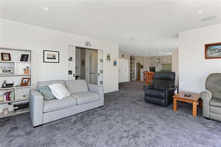 8 Benedict Street Aidanfield_4