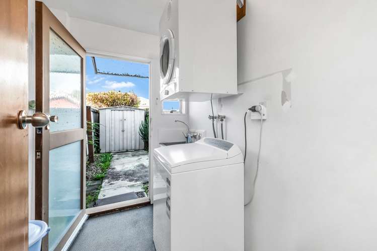 2/20 Penwood Street Russley_17