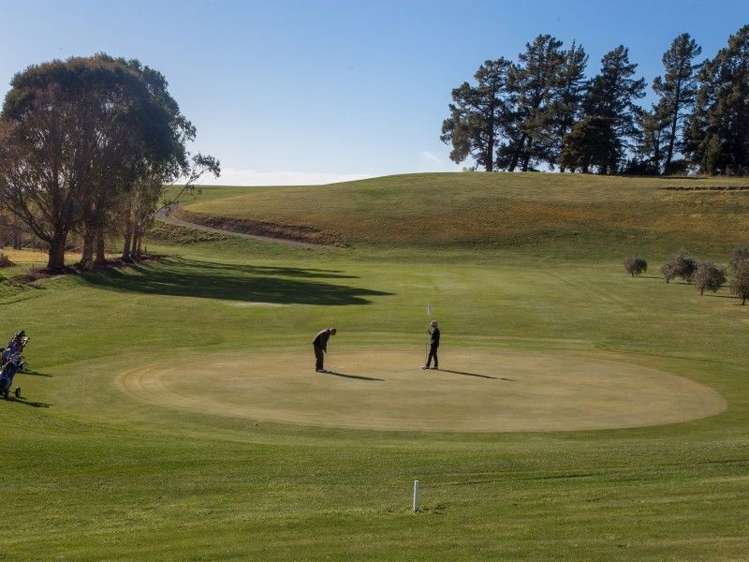 4 Bradleigh Park Fairhall_19