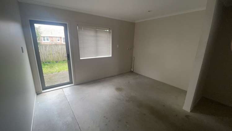 25/289 Shirley Road Papatoetoe_6