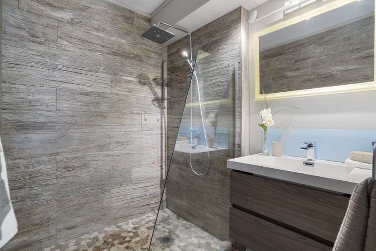 2/56 Campbell Road Onehunga_10