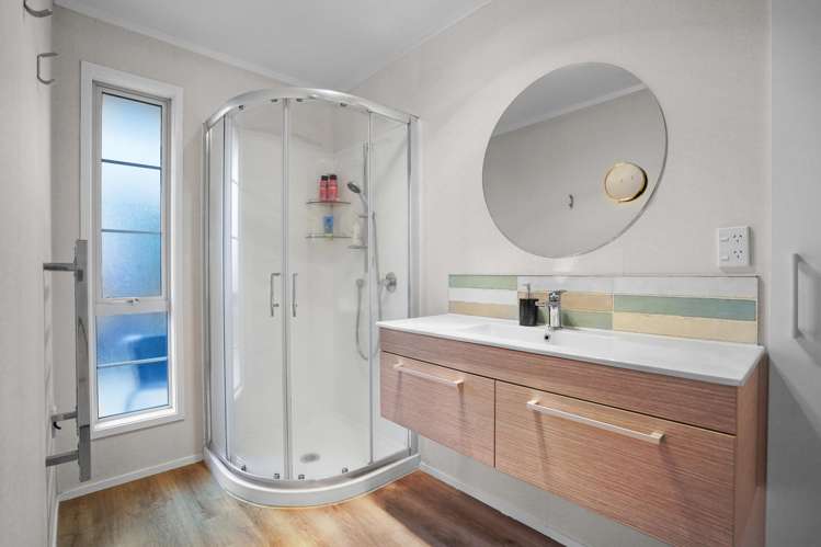 33a Karen Crescent Dinsdale_6