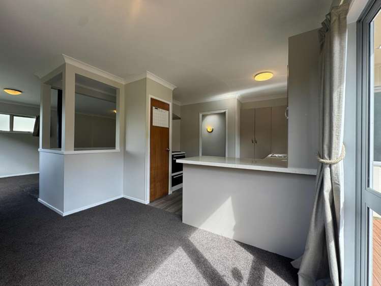 2/9 Patiki Street 11626_3