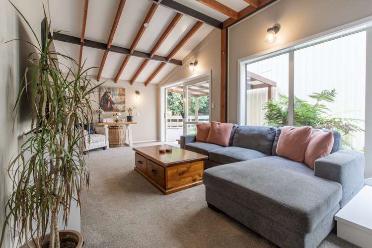 19 Rathbone Street Waipawa_6