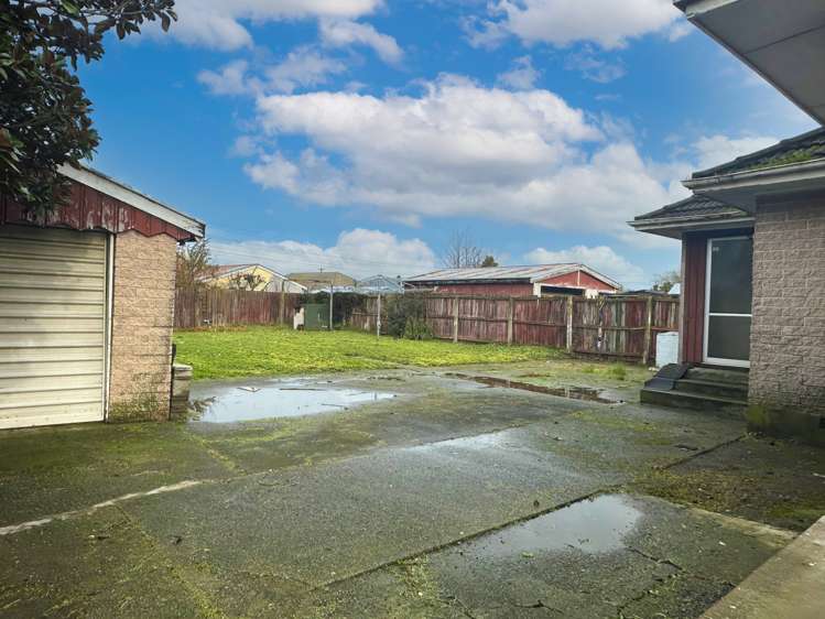 44 Appleby Crescent Burnside_14