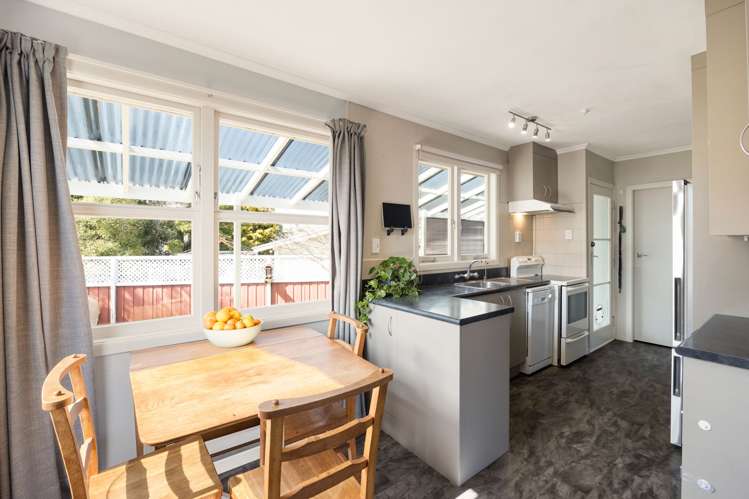 30 Deanwell Avenue Deanwell_5