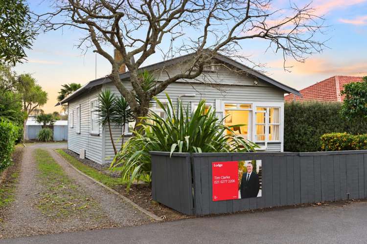119 Galloway Street Hamilton East_23