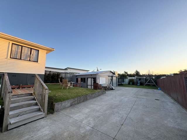 18 Blease Street New Lynn_4