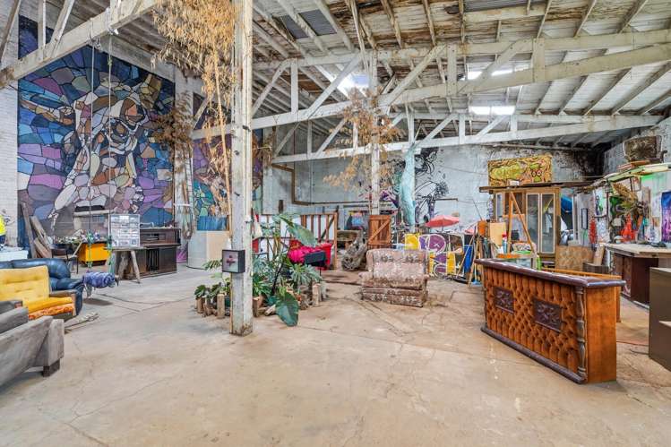 42 Bedford Avenue Gonville_12