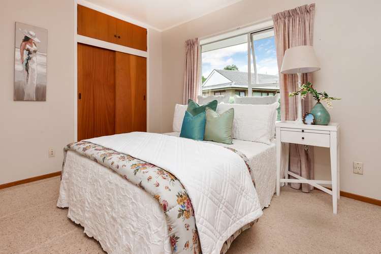 6 Riviera Place Hauraki_9