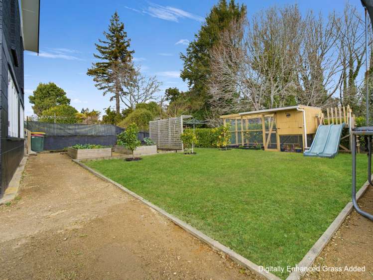 50 Pandora Ave Sunnybrook_21