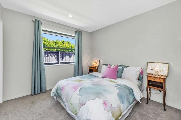 11 Florence Drive Lincoln_21