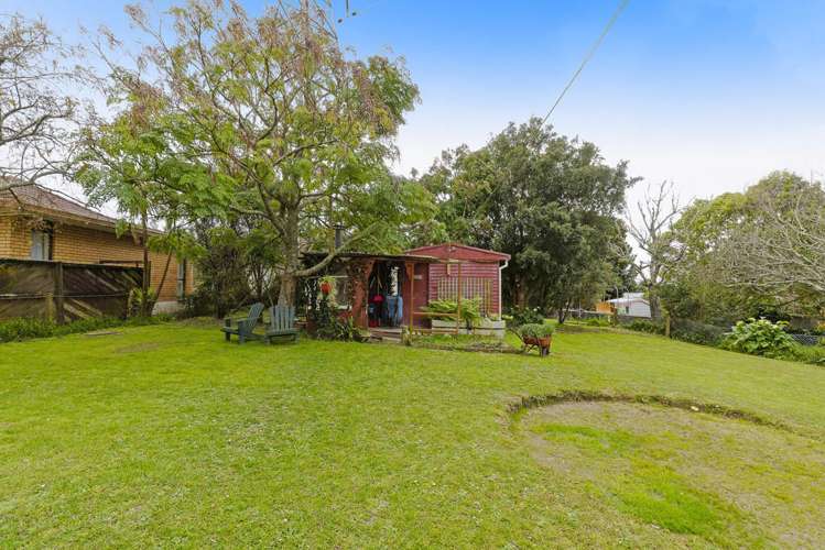 10 Lyndhurst Road Te Atatu South_13
