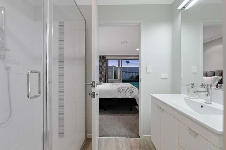 27 Mortlake Heights Pyes Pa_27