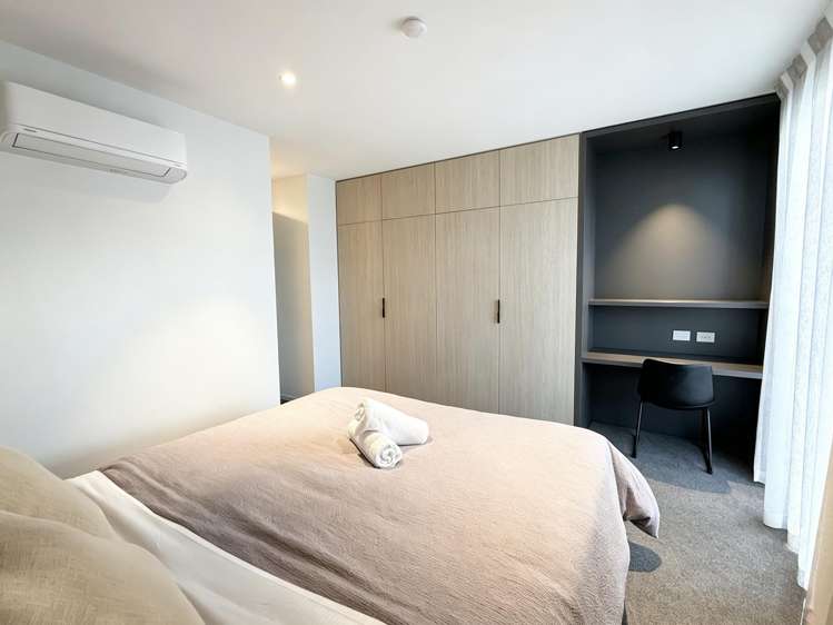2/35 Kilmore Street_5