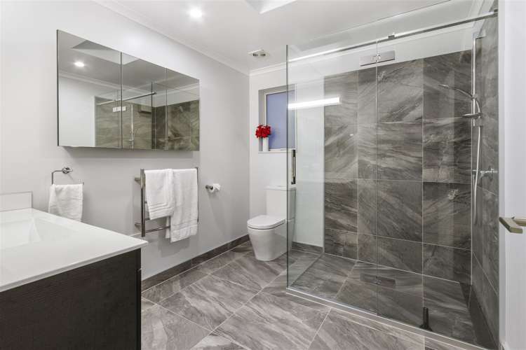 88 Bomb Point Drive Hobsonville_17