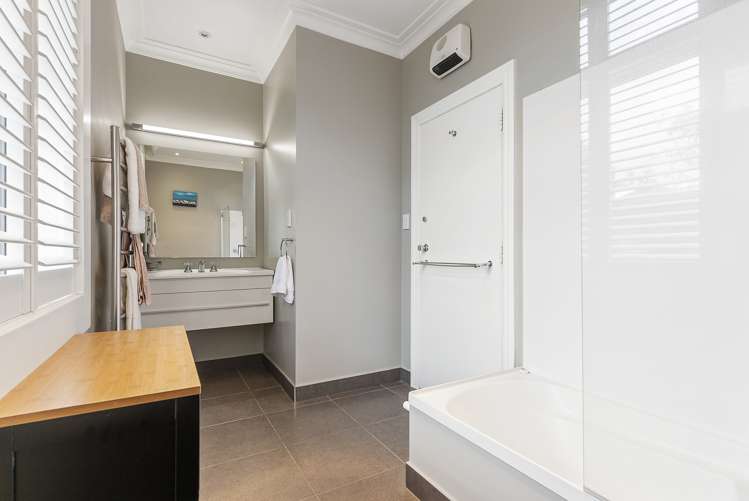 30 Paparoa Road Cockle Bay_21