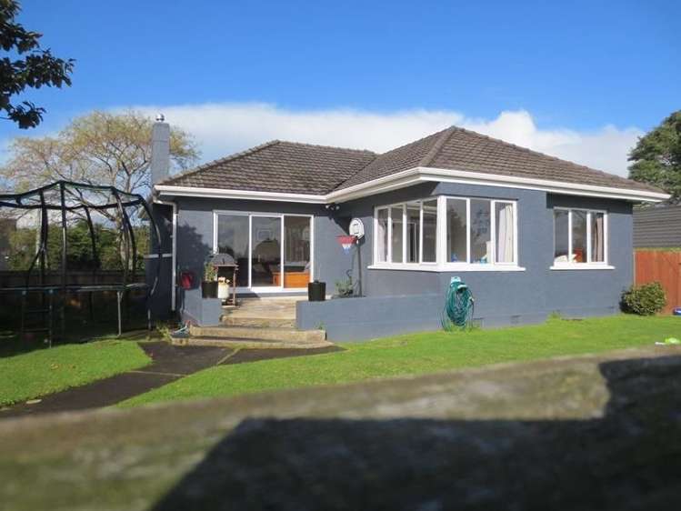 8 Warangi Street Strandon_2