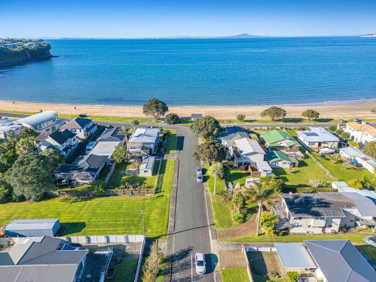 3 Herman Street Arkles Bay_5