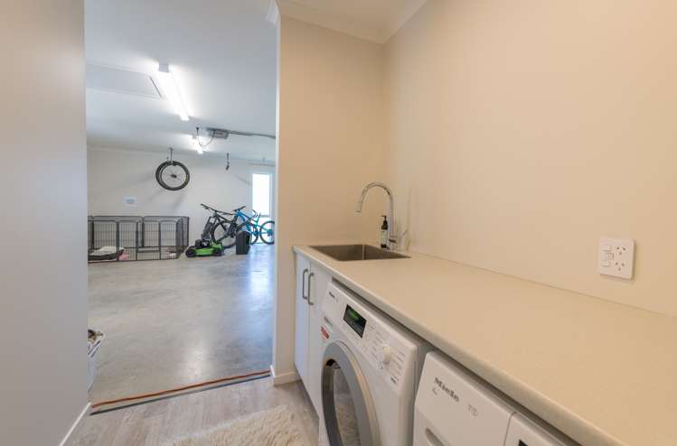 131 Champion Road Richmond_18