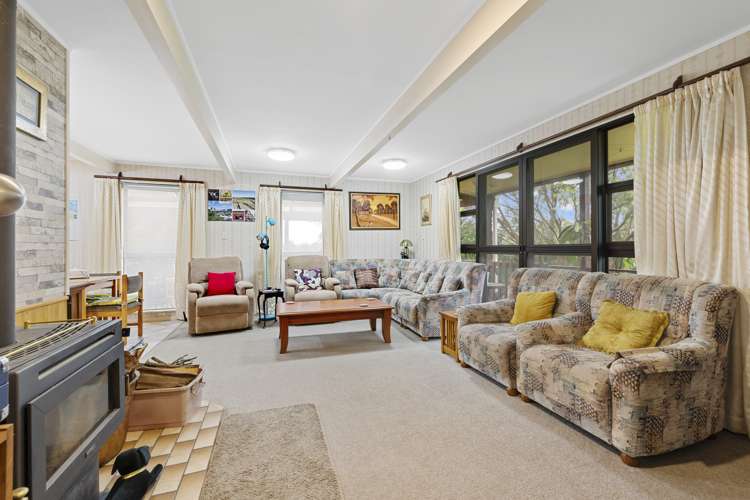 421 Fitzgerald Road Drury_7