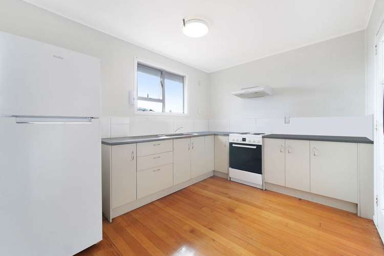 80 Fisher Crescent Otara_1