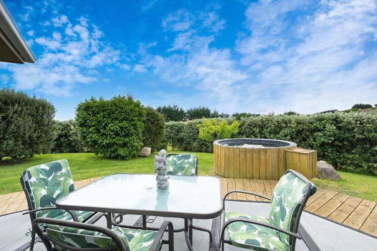 171 Derham Road Te Horo_11