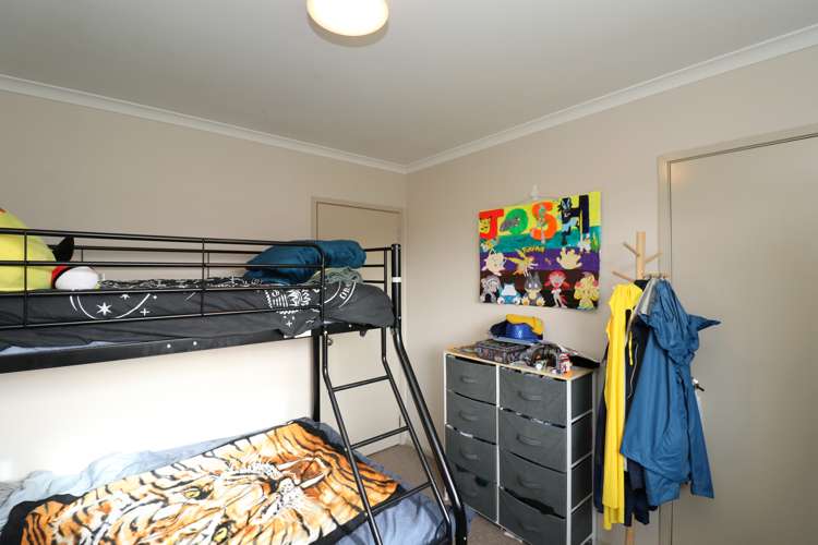 77 Chesney Street Tisbury_14