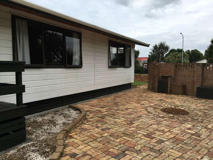 3 Tington Avenue Wattle Downs_11