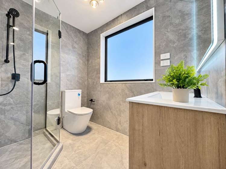44A, B & C Braemar Road Rothesay Bay_22