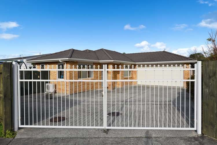 106c Simpson Road Henderson Valley_18