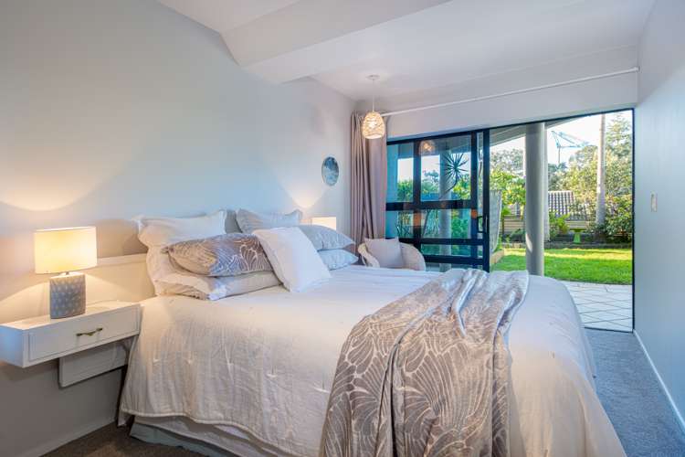 12 Whitby Crescent Mairangi Bay_21