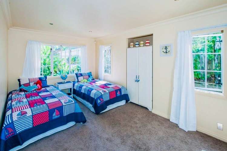 7a Cliff Road Torbay_14